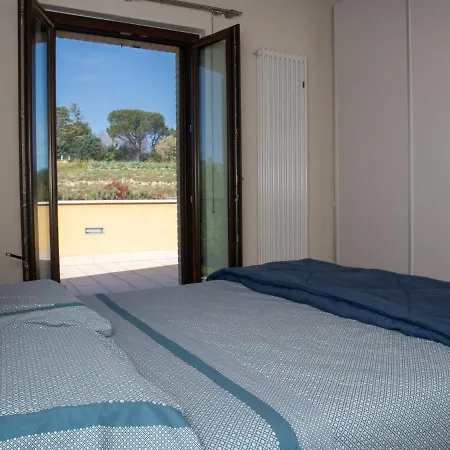 Laura Villa Montegranaro